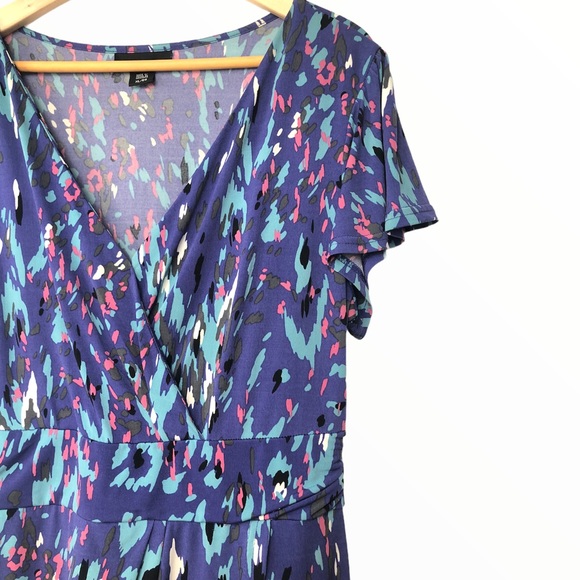 Attention Wrap Lightweight Dress Size XL - Picture 2 of 13